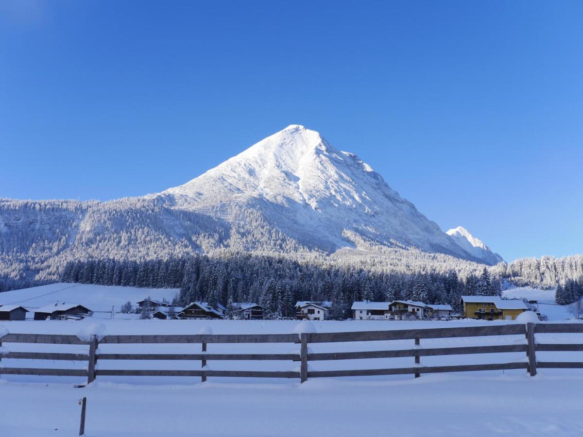 Alpenchalet Im Leutaschtal Ngoại thất bức ảnh