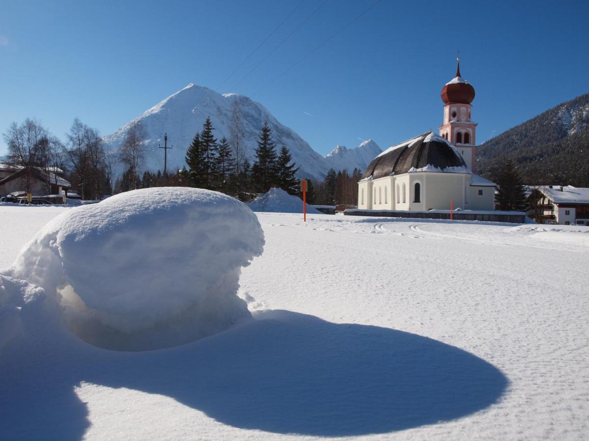 Alpenchalet Im Leutaschtal Ngoại thất bức ảnh